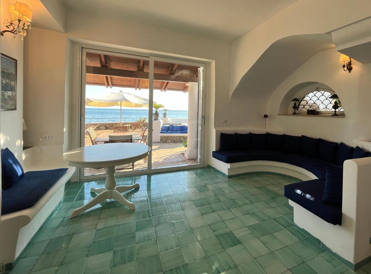 Nelinda Waterfront Accommodation 卡萨米乔拉泰尔梅 外观 照片